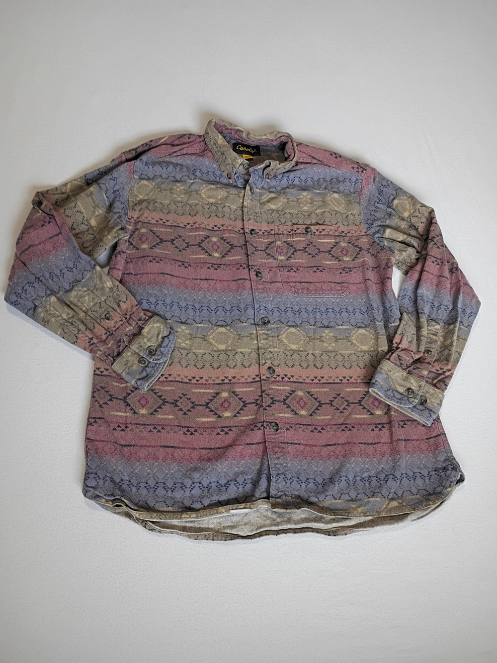 Cabela Aztec-Print Button-Up Casual Shirt Size XL